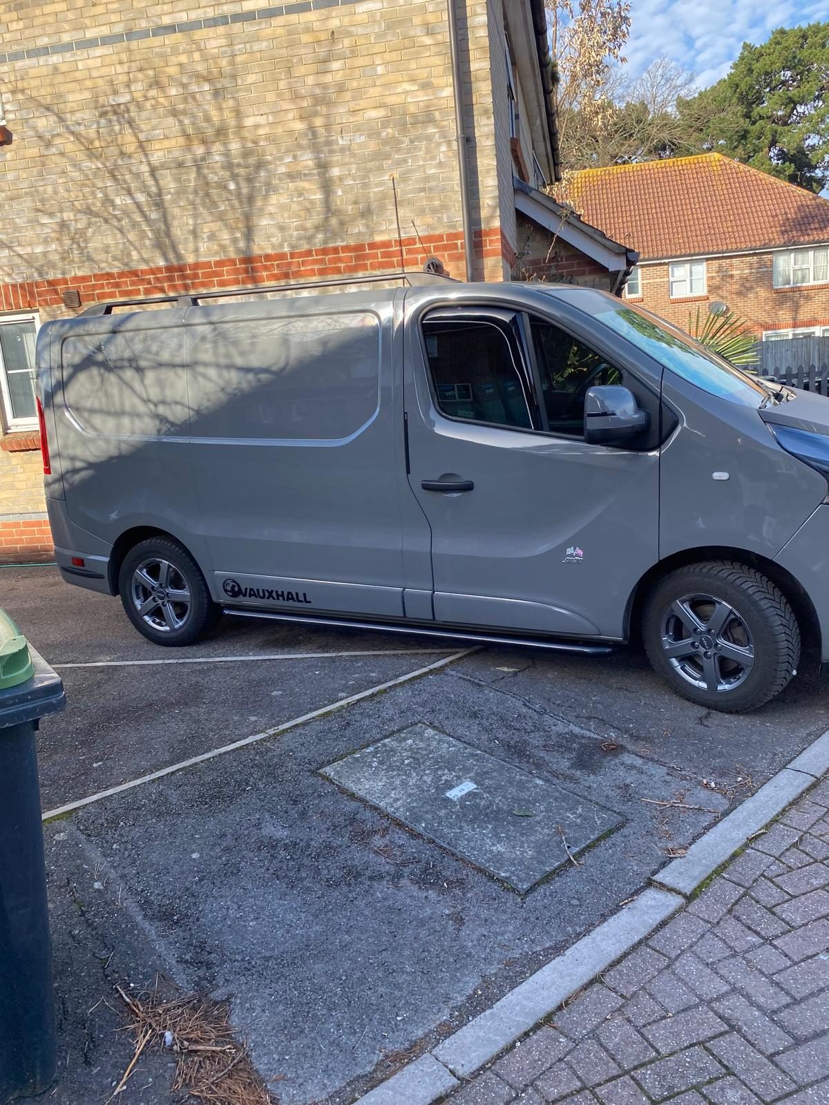 Van photo 5